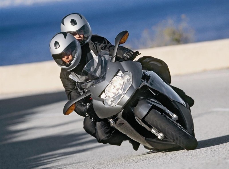 BMW k1200s