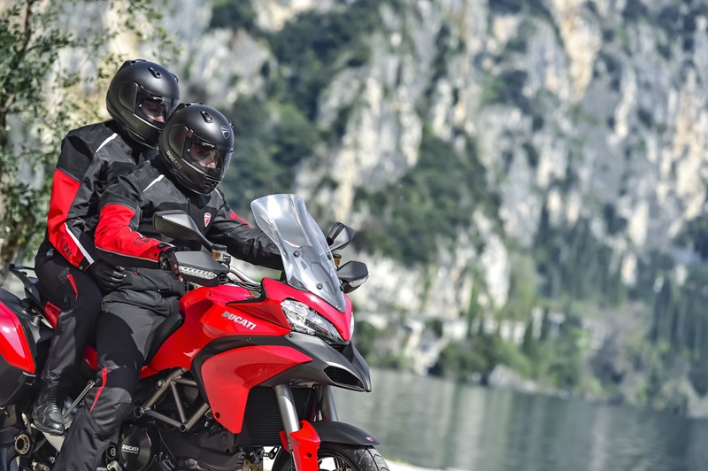 Ducati Multistrada 1200s