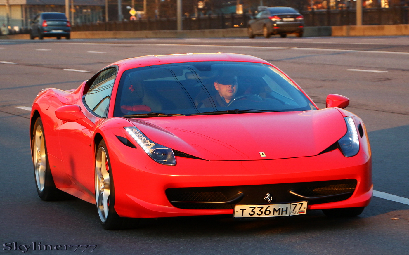 Феррари 458 Italia желтая