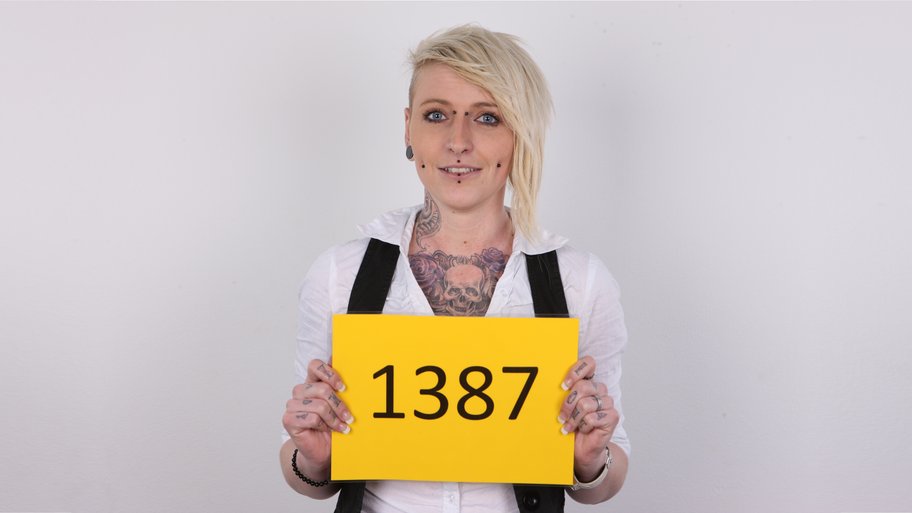 Emilie - 1387