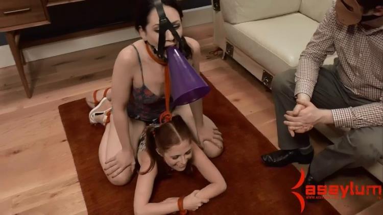 Sarah Shevon & Penny Pax - Filth contest 2